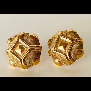 14k Gold Earrings - Button Pierced